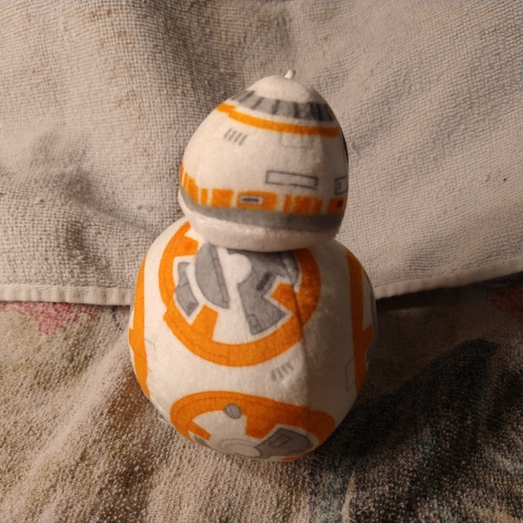 Hallmark BB-8 Star Wars 5" Plush Stuffed Christmas Tree Ornament - Picture 3 of 3